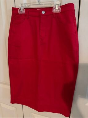 Jade Mackenzie red denim skirt size small